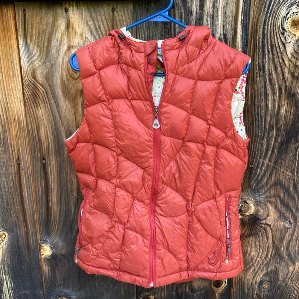 Women’s Isis Down Vest - Like New!